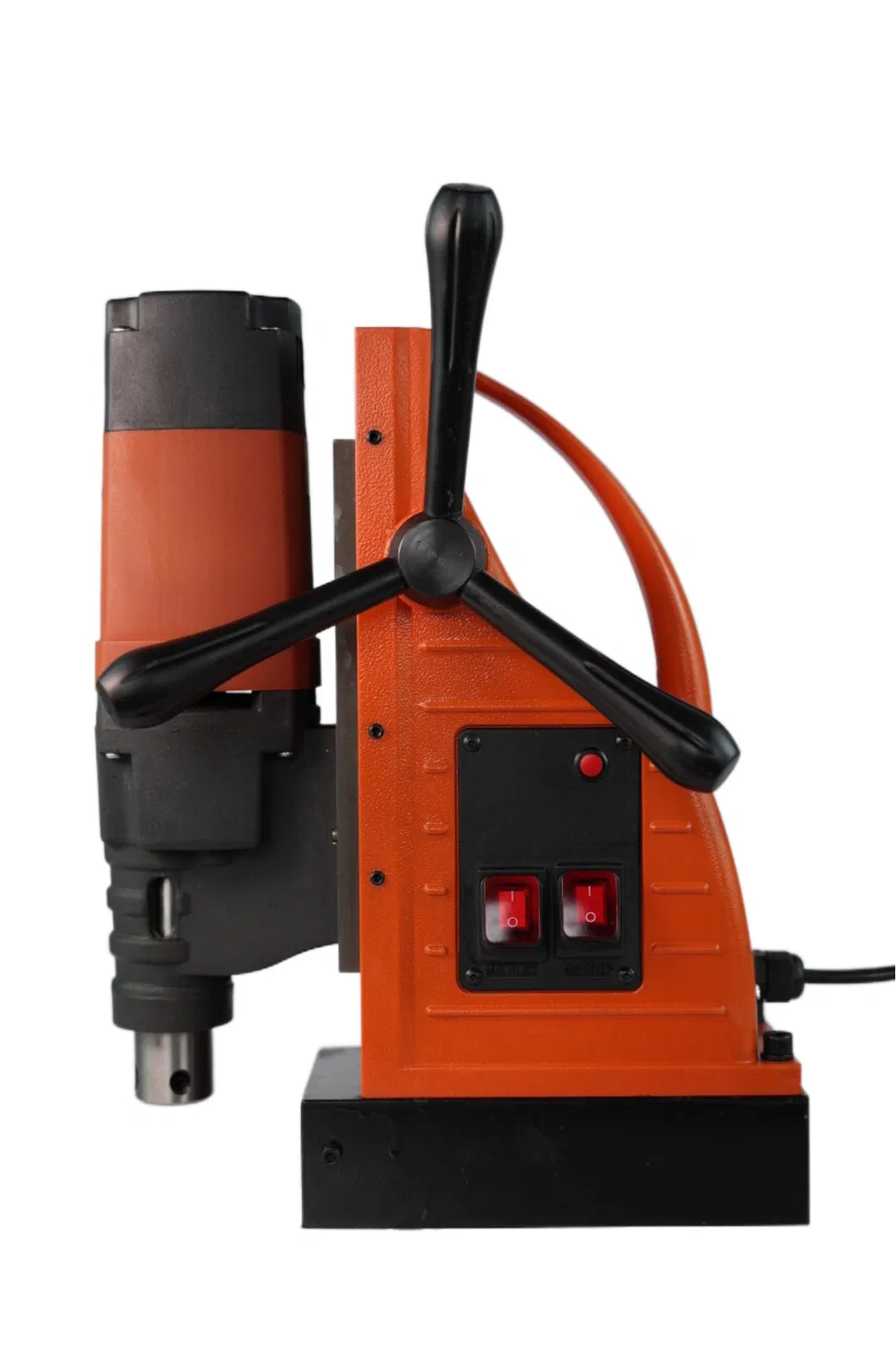 Potente taladro magn&eacute;tico de 1500 W para corte de precisi&oacute;n